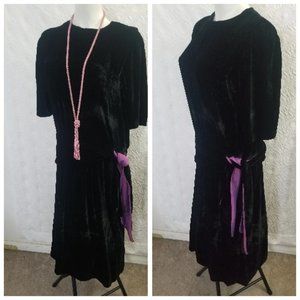 Low Waist Jane Schaffhausen Velvet Dress, Art Nouveau Style Dress  1980s/1970s